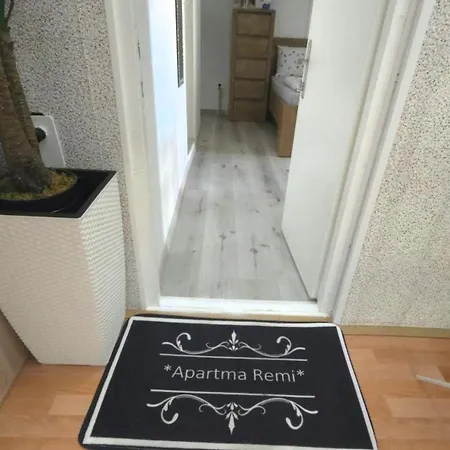 Lejlighed Apartma Remi *