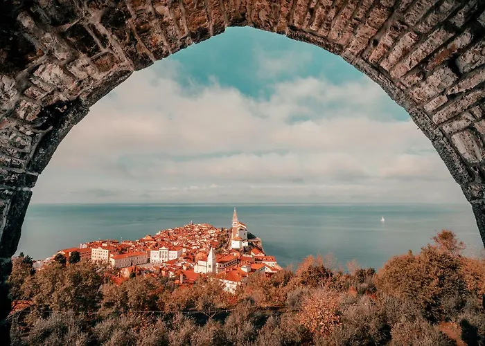 公寓 Apartma Remi 皮兰