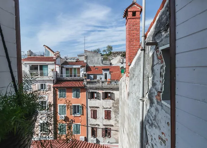 Apartma Remi 公寓 皮兰